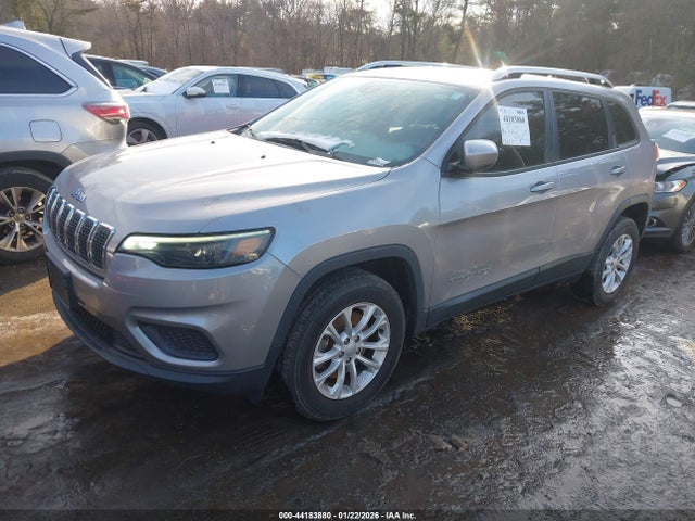 44183880 :رقم المزاد ، 1C4PJMCBXLD616995 vin ، 2020 Jeep Cherokee Latitude 4x4 مزاد بيع
