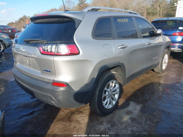 44183880 :رقم المزاد ، 1C4PJMCBXLD616995 vin ، 2020 Jeep Cherokee Latitude 4x4 مزاد بيع