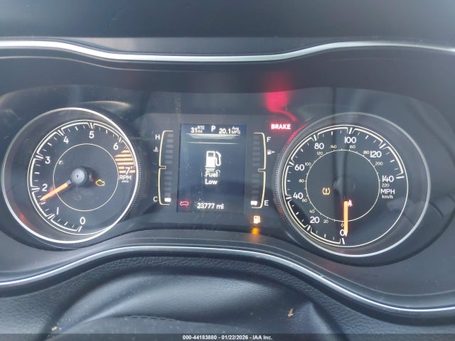 44183880 :رقم المزاد ، 1C4PJMCBXLD616995 vin ، 2020 Jeep Cherokee Latitude 4x4 مزاد بيع