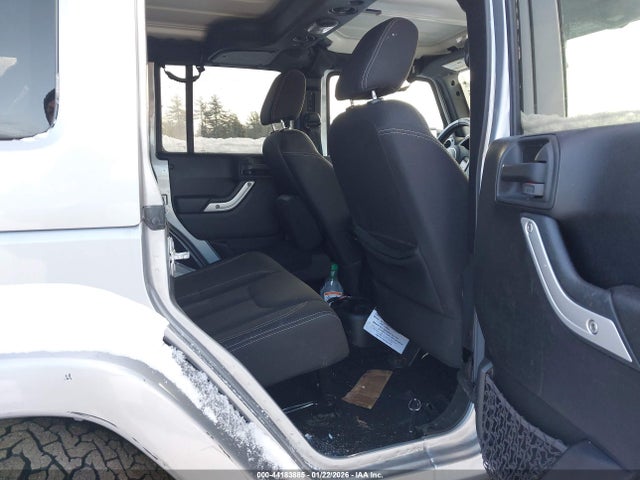 1C4BJWEG5GL148409 Jeep Wrangler Unlimited Sahara