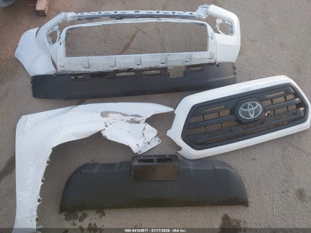 5TFRX5GNXJX115103 Toyota Tacoma Sr