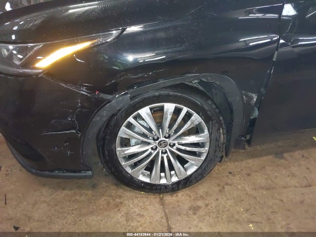 5TDKDRBH6RS566985 Toyota Highlander Platinum