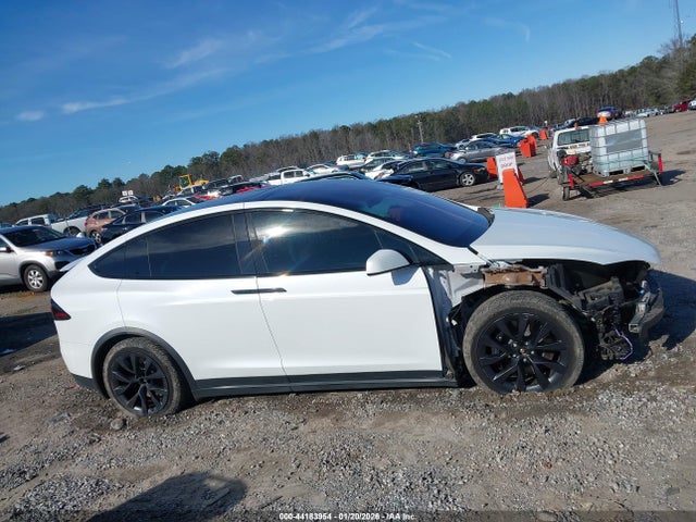 Продажа на аукционе авто 2023 Tesla Model X Dual Motor All-wheel Drive/standard Range, vin: 7SAXCDE58PF368989, номер лота: 44183954