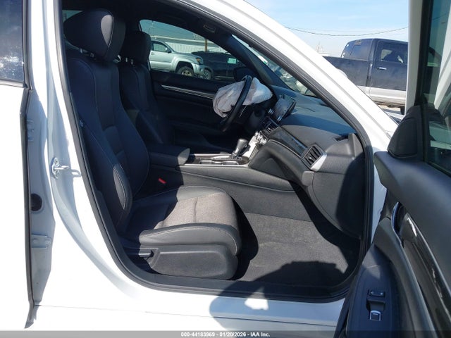 1HGCV1F34NA120781 Honda Accord Sport