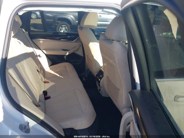 5UXTR9C57KLR07049 BMW X3 Xdrive30i