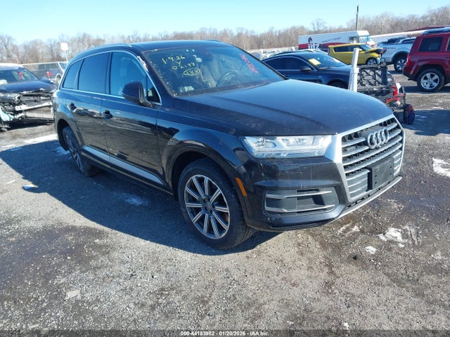 2019 AUDI Q7 WA1LHAF71KD028346 Photo 0