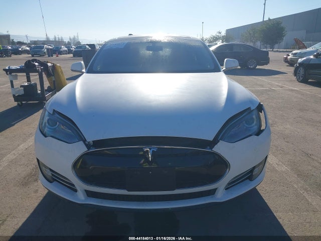 5YJSA1S11EFP41087 Tesla MODEL S