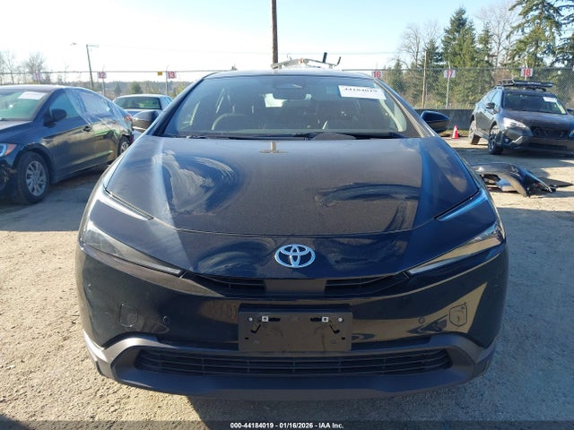 JTDADABU3R3020026 Toyota Prius Le Awd-e