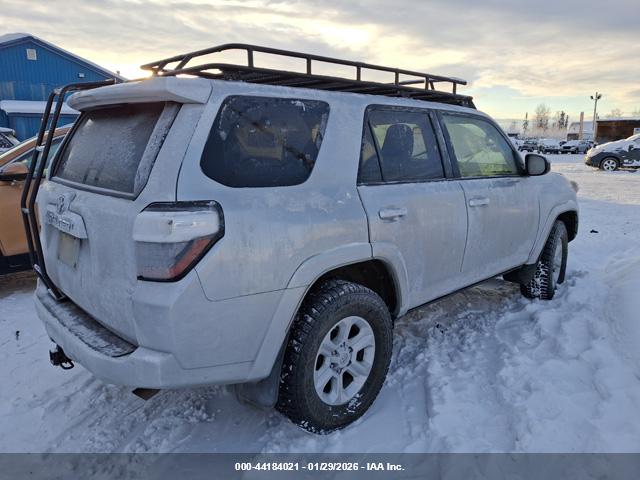 JTEBU5JR4G5330529 Toyota 4RUNNER SR5