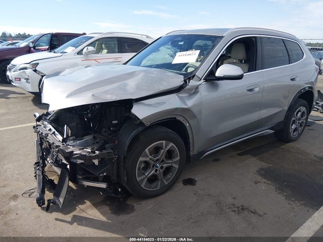 2023 BMW X1 WBX73EF09P5W21747 Photo 1