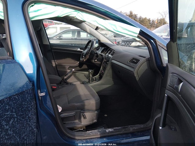 3VWB17AU5JM278890 Volkswagen Golf Tsi S/tsi Se