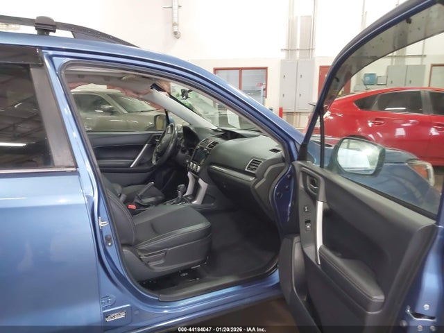 JF2SJGEC2HH544211 Subaru Forester 2.0xt Premium