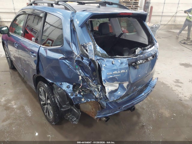 JF2SJGEC2HH544211 Subaru Forester 2.0xt Premium