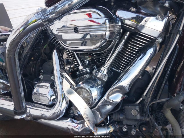 Harley-Davidson Flhtk Ultra Limited 2018 1HD1KED37JB667913 Image 8