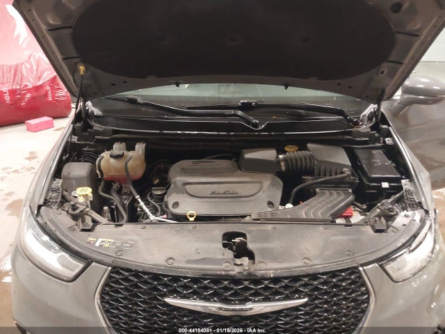 2022 Chrysler Pacifica Touring L მანქანა იყიდება აუქციონზე, vin: 2C4RC1BG3NR197578, აუქციონის ნომერი: 44184081