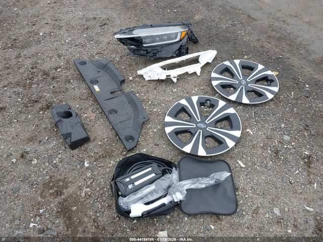 JTMABABAXRA065925 Subaru Solterra Premium