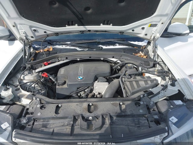 2017 BMW X3 5UXWX9C5XH0T06148 Photo 9