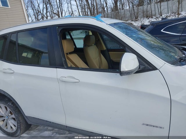 2017 BMW X3 5UXWX9C5XH0T06148 Photo 5