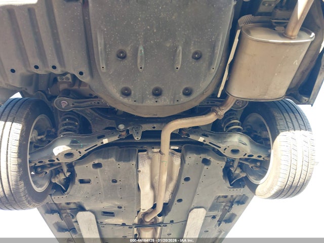 4T1C11AK5RU215536 Toyota CAMRY LE