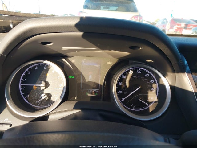 4T1C11AK5RU215536 Toyota CAMRY LE