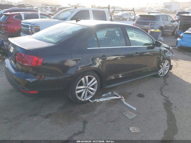 3VW4T7AJ7EM216440 Volkswagen JETTA GLI