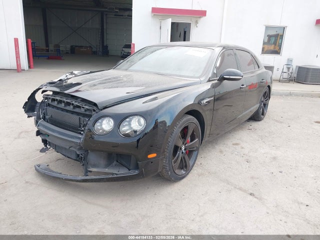 2018 BENTLEY FLYING SPUR SCBEJ9ZA9JC067038 Photo 1