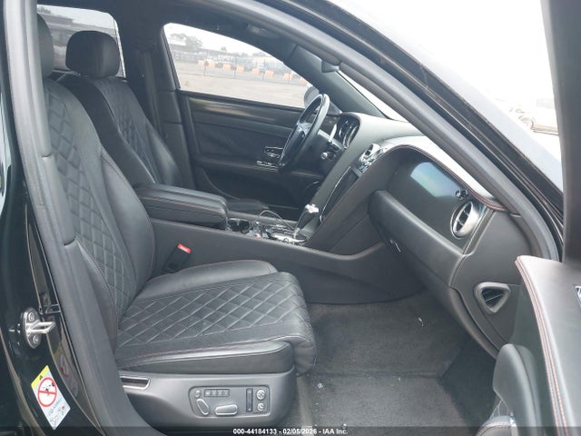 2018 BENTLEY FLYING SPUR SCBEJ9ZA9JC067038 Photo 4