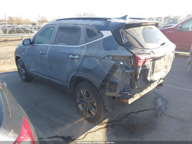 44184142 :رقم المزاد ، KNDEUCAA3P7421344 vin ، 2023 Kia Seltos S مزاد بيع