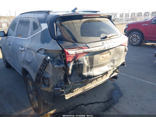 44184142 :رقم المزاد ، KNDEUCAA3P7421344 vin ، 2023 Kia Seltos S مزاد بيع