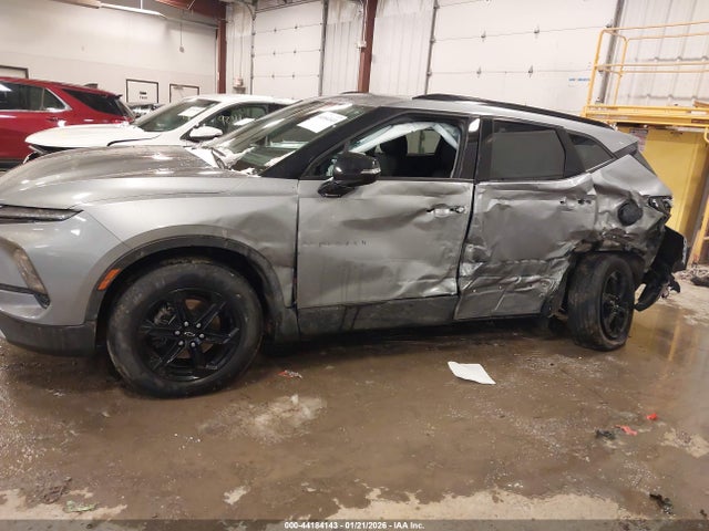 2024 CHEVROLET BLAZER 3GNKBJR45RS167000 Photo 5