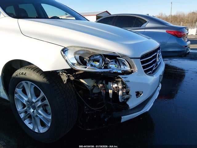 Aukcja sprzedaży 2015 Volvo Xc60 T5 Premier, vin: YV426MDB1F2586860, numer aukcji: 44184156
