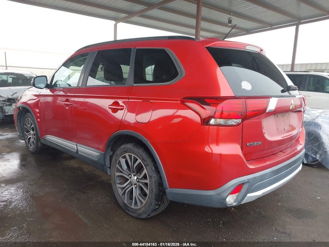 2016 MITSUBISHI OUTLANDER JA4AD3A36GZ028730 Photo 2