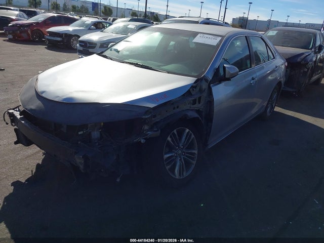 Toyota CAMRY SE 2017 4T1BF1FK7HU747262 Image 2