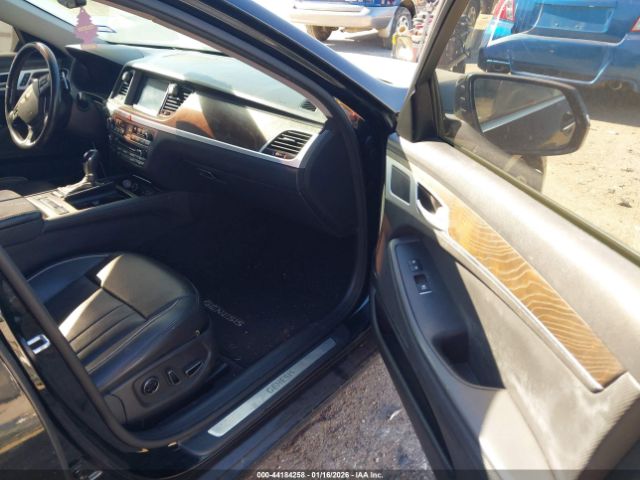 2015 HYUNDAI GENESIS KMHGN4JF4FU066316 Photo 4