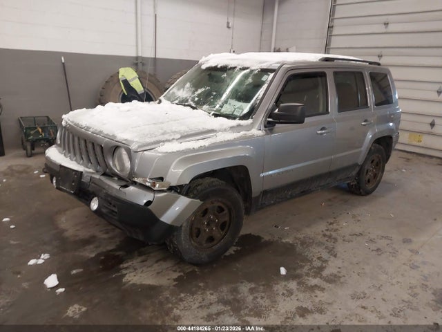 2016 Jeep Patriot Sport მანქანა იყიდება აუქციონზე, vin: 1C4NJRBB2GD668763, აუქციონის ნომერი: 44184265