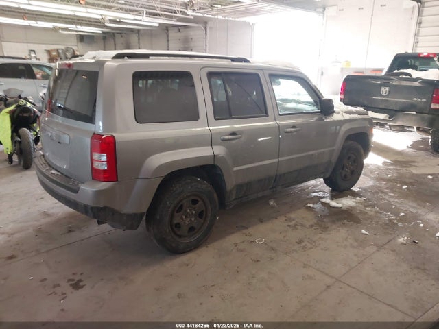 2016 Jeep Patriot Sport მანქანა იყიდება აუქციონზე, vin: 1C4NJRBB2GD668763, აუქციონის ნომერი: 44184265