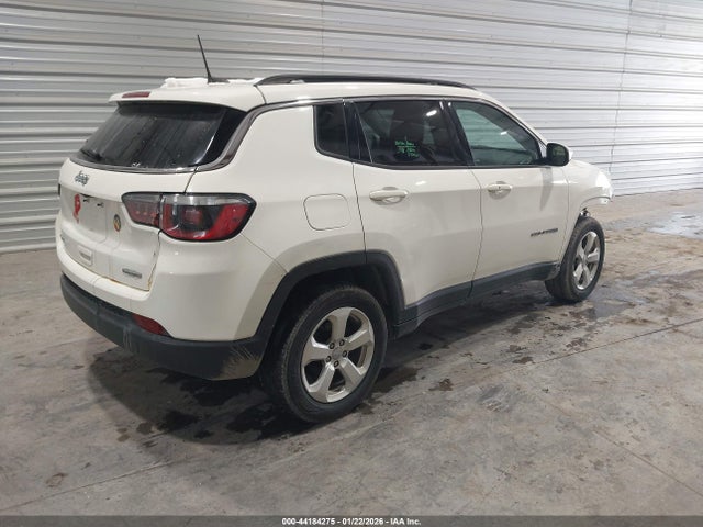 2019 JEEP COMPASS 3C4NJDBB5KT593479 Photo 3