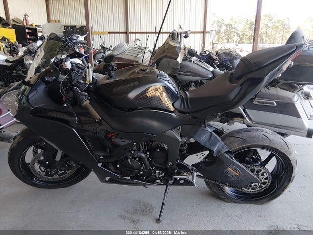 JKBZXJK18RA002882 Kawasaki Zx636 K