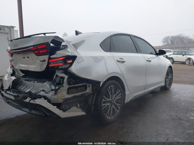 3KPF54AD9RE839928 KIA Forte Gt-line
