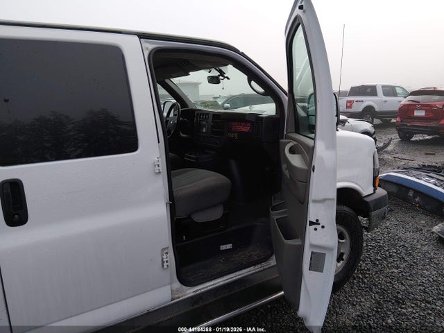 1GAZGYFG6E1200039 Chevrolet Express 3500 Lt