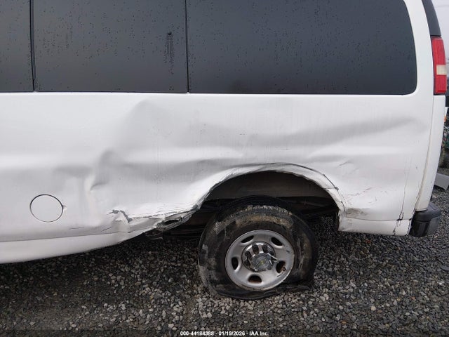 1GAZGYFG6E1200039 Chevrolet Express 3500 Lt