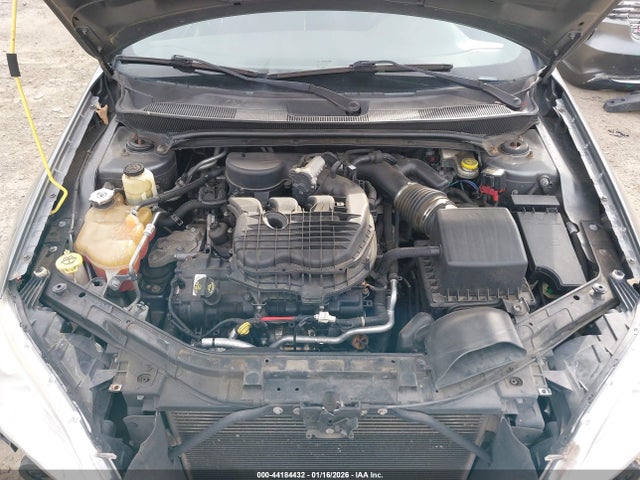 Продаж на аукціоні авто 2013 Chrysler 200 Touring, vin: 1C3CCBBG1DN527164, номер лоту: 44184432
