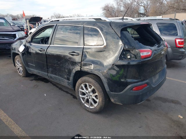 1C4PJLCS1FW793423 Jeep Cherokee Latitude