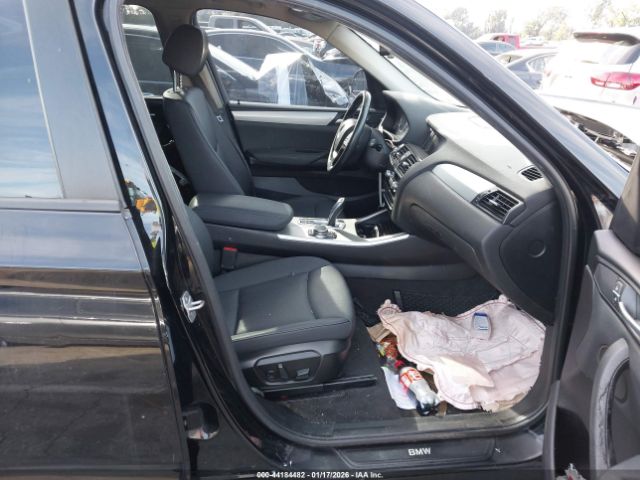 2017 BMW X3 5UXWZ7C36H0X43142 Photo 4