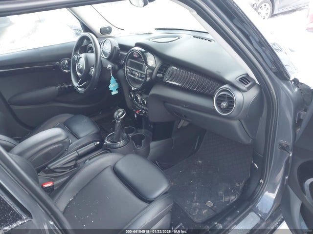 2015 MINI HARDTOP WMWXU3C57F2B66671 Photo 4