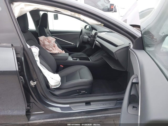 Продаж на аукціоні авто 2024 Tesla Model 3 Long Range Dual Motor All-wheel Drive/rear-wheel Drive, vin: 5YJ3E1EA7RF824078, номер лоту: 44184553