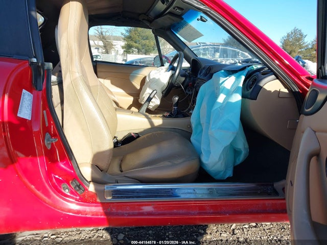 Auction sale of the 2001 Mazda Mx-5 Miata Ls/special Edition, vin: JM1NB353510204301, lot number: 44184578