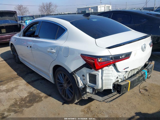 19UDE2F82KA008143 Acura Ilx Premium A-spec Packages/w/technology/a-spec Pkg