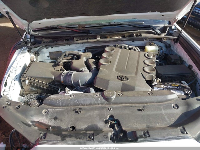 2022 TOYOTA 4RUNNER JTEMU5JR6N6035190 Photo 9
