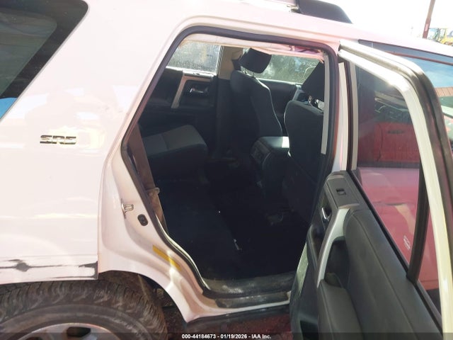 2022 TOYOTA 4RUNNER JTEMU5JR6N6035190 Photo 7